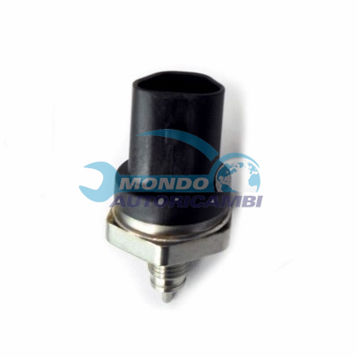 Oil pressure/temperature sensor